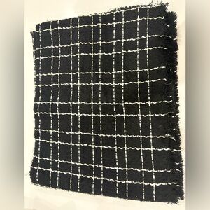Zara Black and White oversized Textured Scarf